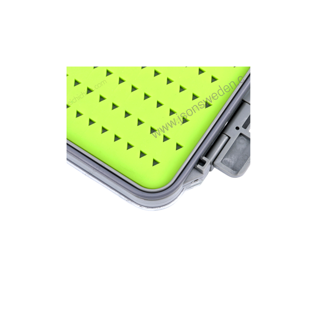 Fly Box. 15.5 x 10 x 4.7 cm. Silicone Grip